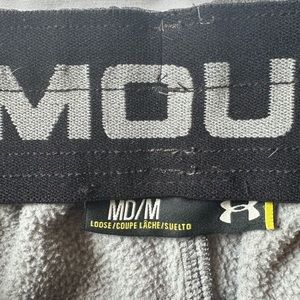 Under Armour Men’s Storm 1 Charcoal Grey Medium Fleece Lined Pants.